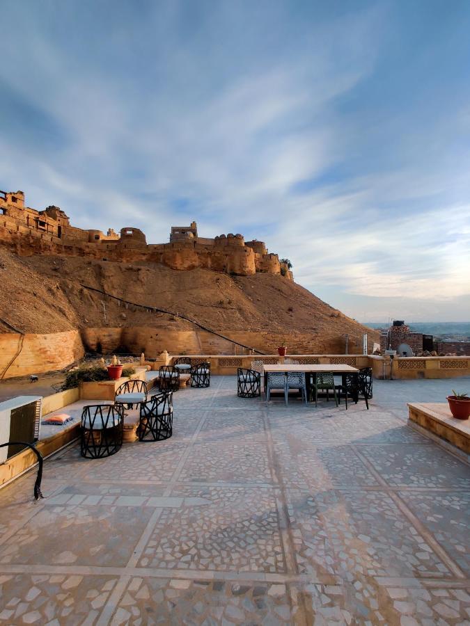 Moustache Jaisalmer Luaran gambar